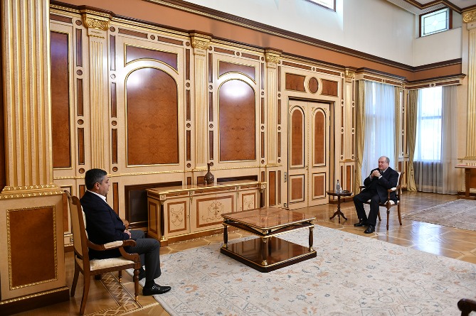 Ванецян представил президенту Армении свое видение выхода из сложившейся политической ситуации (ВИДЕО)