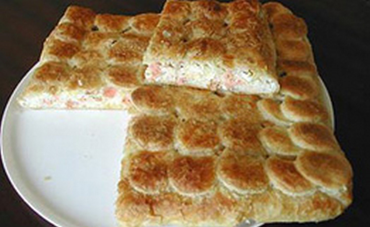 Հույն հացթուխները հայտնվել են Գինեսի ռեկորդների գրքում՝ աշխարհի ամենամեծ շերտավոր թխվածքի համար