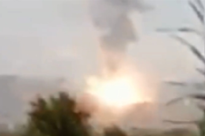 "Салют": арцахские ВС поразили огнеметную систему ТОС-1А Азербайджана (ВИДЕО)