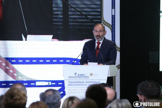ՀՀ-ն պատրաստ է բոլոր ջանքերը գործադրել՝ նոր շուկաների հասանելիությունն ապահովելու համար. վարչապետը մասնակցել է «Եվրասիական աշխարհամասի տարանցիկ ներուժը» խորագրով համաժողովի բացմանը (ՎԻԴԵՈ) ՀՀ-ն պատրաստ է բոլոր ջանքերը գործադրել՝ նոր շուկաների հասանելիությունն ապահովելու համար. վարչապետը մասնակցել է «Եվրասիական աշխարհամասի տարանցիկ ներուժը» խորագրով համաժողովի բացմանը (ՎԻԴԵՈ)