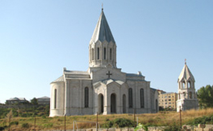 Большая группа туристов из Армении отдохнула в Нагорном Карабахе