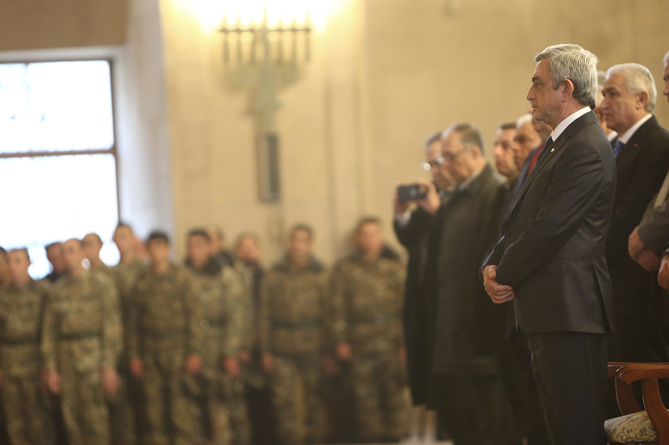 ՀՀ նախագահը մասնակցել է զոհված զինվորների համար մատուցված միասնական աղոթքին-3