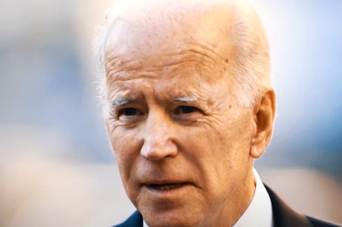 Байден призвал Трампа объяснить Баку, что попытки военного решения конфликта в Карабахе неприемлемы Байден призвал Трампа объяснить Баку, что попытки военного решения конфликта в Карабахе неприемлемы