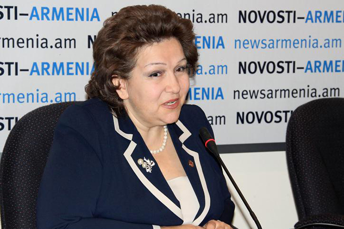 ԱԺ փոխխոսնակ Հերմինե Նաղդալյանը ցանկանում է դիվանագիտական աշխատանքի անցնել ԱԺ փոխխոսնակ Հերմինե Նաղդալյանը ցանկանում է դիվանագիտական աշխատանքի անցնել