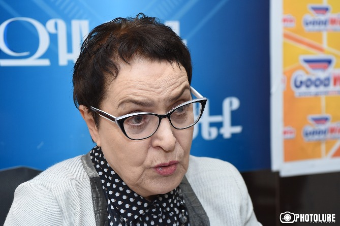 Экс-омбудсмен: снижение вероятности войны в Карбахе должно стать задачей всего армянства Экс-омбудсмен: снижение вероятности войны в Карбахе должно стать задачей всего армянства