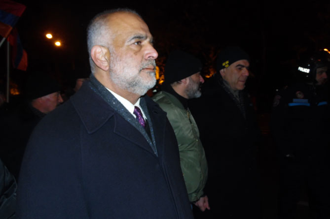 Րաֆֆի Հովհաննիսյանը մտադիր է լքել քաղաքականությունը Րաֆֆի Հովհաննիսյանը մտադիր է լքել քաղաքականությունը