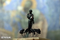 Открытие памятника Шарлю Азнавуру в Ереване запланировано на июль