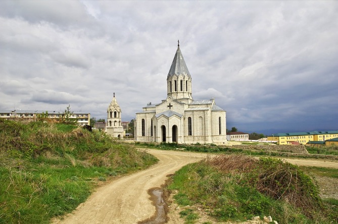 Շուշին մերն է ու վերջ. Արծրուն Հովհաննիսյան Շուշին մերն է ու վերջ. Արծրուն Հովհաննիսյան