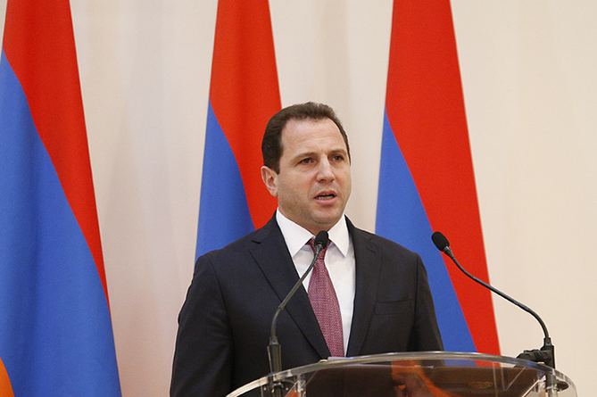 Министр обороны заявил о готовности Армении к наступлению в случае возобновления боевых действий в Карабахе. Комментарий эксперта Министр обороны заявил о готовности Армении к наступлению в случае возобновления боевых действий в Карабахе. Комментарий эксперта