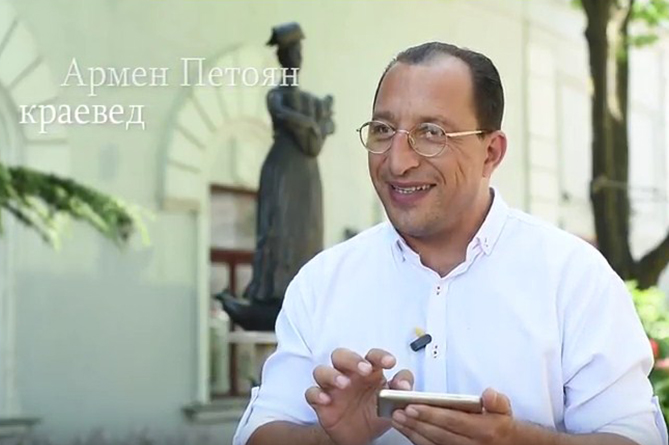 Армянский язык прозвучал на первом в мире литературном флешмобе в Одессе (ВИДЕО)