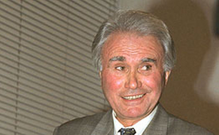 Состояние комментатора Маслаченко, госпитализированного с инсультом, стабильное