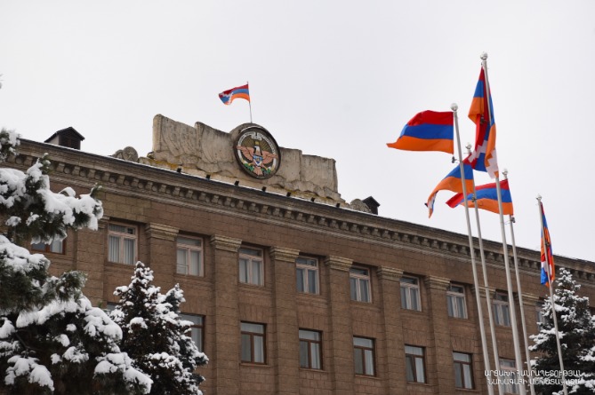 Փոփոխություններ Արցախի ԱԽ–ում և ԱԱԾ–ում. Արայիկ Հարությունյանը հրամանագրեր է ստորագրել Փոփոխություններ Արցախի ԱԽ–ում և ԱԱԾ–ում. Արայիկ Հարությունյանը հրամանագրեր է ստորագրել