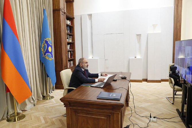 Пашинян заявил на саммите ОДКБ о необходимости формирования четкой дорожной карты по восстановлению территориальной целостности Армении