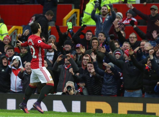 Мхитарян посвятил свой первый гол в премьер-лиге всем болельщикам "МЮ"