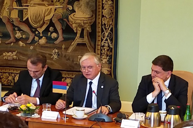 Налбандян: Баку утверждает, что его послы самостоятельно пытались денонсировать соглашение 1994 года