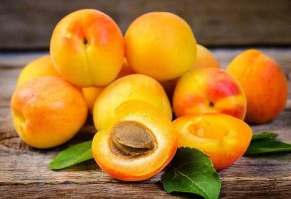 ՀՀ-ն ծիրանի առաջին արտահանումն է իրականացրել դեպի Ուկրաինա և Վրաստան. նախարար