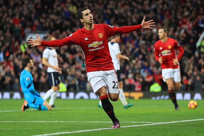 Мхитарян надеется, что "МЮ" возобновит со "Сток Сити" победную серию