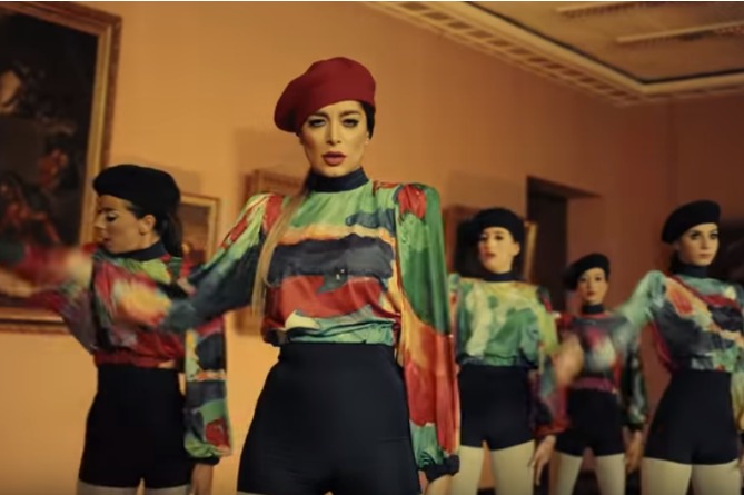 «Հայաստանի աղջիկները» երգել են նորովի Իվետա Մուկուչյանի նոր տեսահոլովակում (ՎԻԴԵՈ)