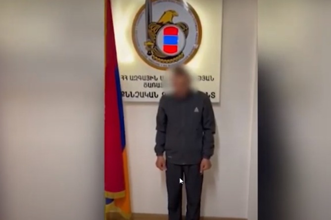 Военнослужащий Армении обвиняется в госизмене: он был завербован через "Одноклассники" за 2 млн. драмов (ВИДЕО) Военнослужащий Армении обвиняется в госизмене: он был завербован через "Одноклассники" за 2 млн. драмов (ВИДЕО)