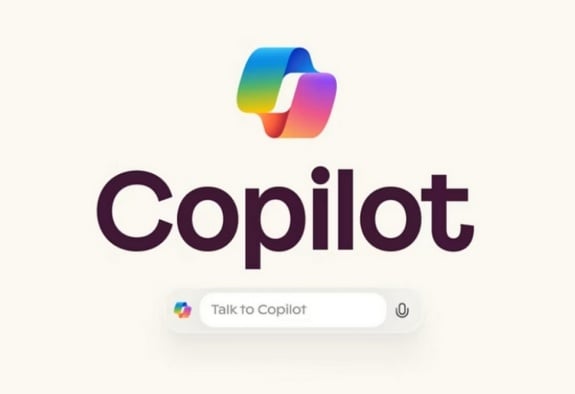 Copilot вернулся в Windows 11 в виде боковой панели