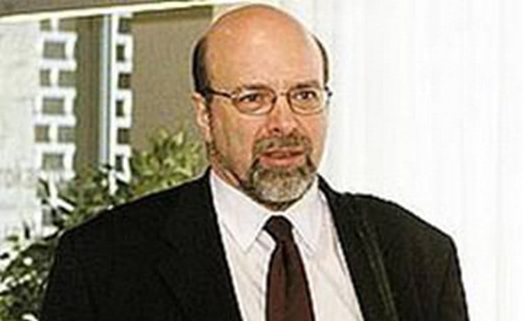 Дмитрий саймс биография семья дети Дмитрий Саймс: "Военная сила не должна быть орудием мировой политики"
