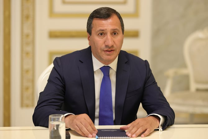ՀՀ վարչապետի նախկին թեկնածու Տիգրան Արզաքանցյանը մեղադրվում է ուսումնառության մասին կեղծ տեղեկանք տրամադրելու մեջ ՀՀ վարչապետի նախկին թեկնածու Տիգրան Արզաքանցյանը մեղադրվում է ուսումնառության մասին կեղծ տեղեկանք տրամադրելու մեջ