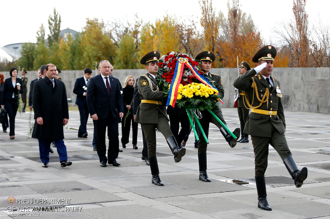 Президент Молдовы: свидетельства очевидцев Геноцида армян оставили неизгладимый след в душе