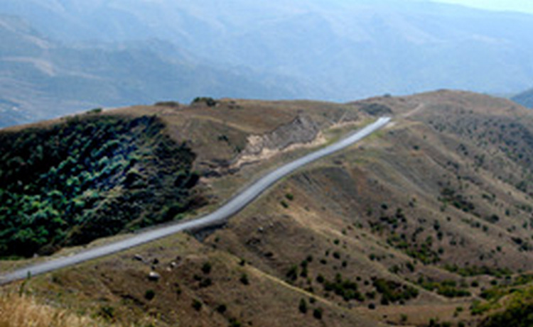 Решение карабахской проблемы может привести к открытию армяно-турецкой границы - Эштон