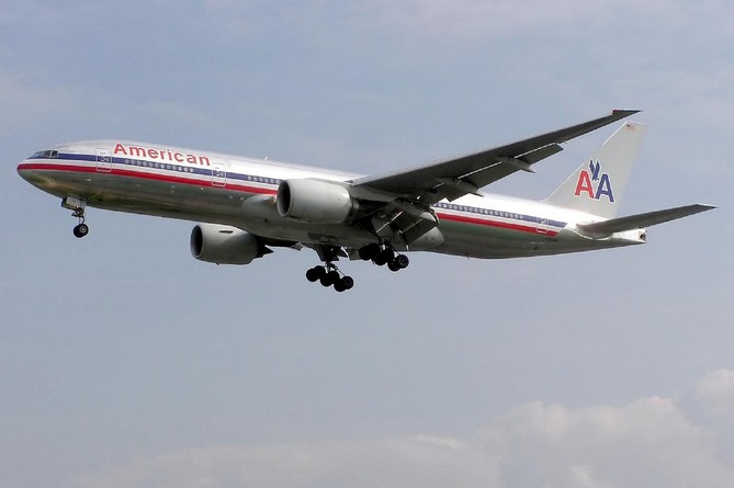  Авиакомпанию American Airlines обвинили в расовой дискриминации