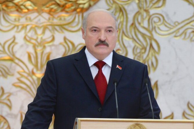  Александр Лукашенко назвал себя диктатором