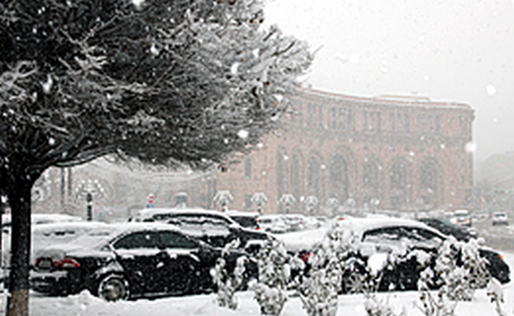 Երկուշաբթի Հայաստանի մի շարք մարզերում և Ղարաբաղում առատ ձյուն է սպասվում