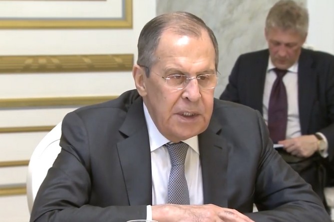 Лавров призвал российских автоперевозчиков присмотреться к транзитному потенциалу Карабаха