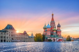 Президент Азербайджана не прибудет в Москву на 9 мая
