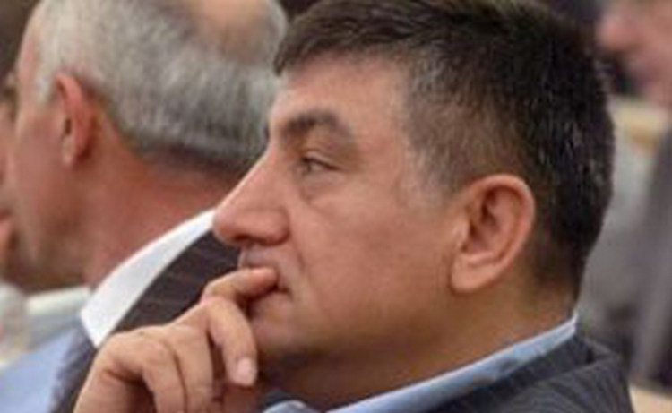 Оппозиционный армянский предприниматель обжалует в Конституционном суде процессуальный порядок своего ареста