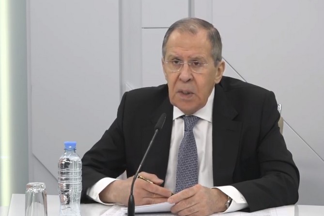 Лавров: Россия предприняла шаги для прекращения боевых действий на армяно-азербайджанской границе Лавров: Россия предприняла шаги для прекращения боевых действий на армяно-азербайджанской границе