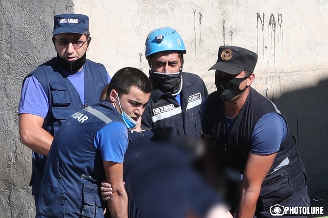 Из-под завалов жилого дома извлекли третьего пострадавшего – Пашинян (ВИДЕО)