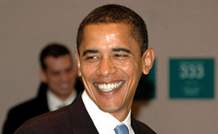 Обама заявил, что Ромни, в отличие от него, привык "сначала стрелять, а потом целиться"