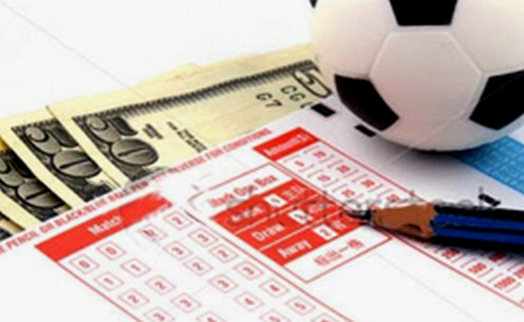 Десять сборных завоевали путевки на чемпионат Европы по футболу