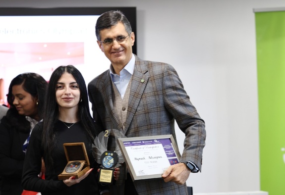 Подведены итоги 20-й ежегодной Международной олимпиады по микроэлектронике