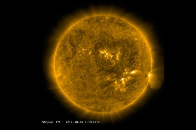 На Солнце обнаружено "темное сердце" (ВИДЕО)