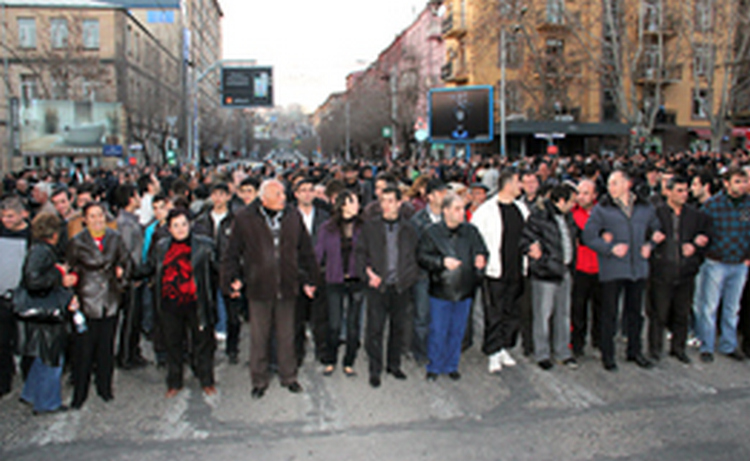 Депутат от РПА считает возобновление митингов на Площади Свободы в Ереване вопросом времени