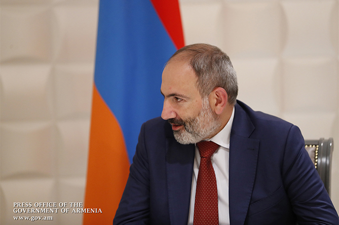 Пашинян поздравил сограждан с Пасхой цитатами из "Евангелия от Матфея" Пашинян поздравил сограждан с Пасхой цитатами из "Евангелия от Матфея"