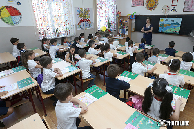 Министр опроверг слухи о возможном изменении модели образования в Армении