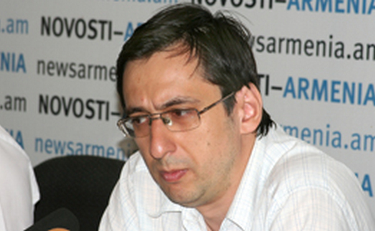 Антироссийские настроения не имеют сильного влияния на армянское общество - Арешев