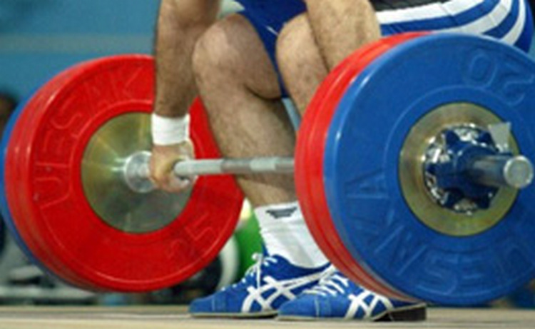 Аракел Мирзоян завоевал золотую медаль на чемпионате Европы по тяжелой атлетике