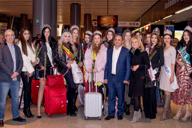 Десант красавиц из СНГ и Прибалтики высадился в Ереване – ЭКСКЛЮЗИВ НОВОСТИ-АРМЕНИЯ (ФОТО)