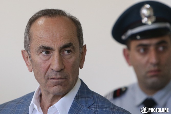 СРОЧНО! КС Армении счел неконституционным содержание экс-президента Кочаряна под арестом 