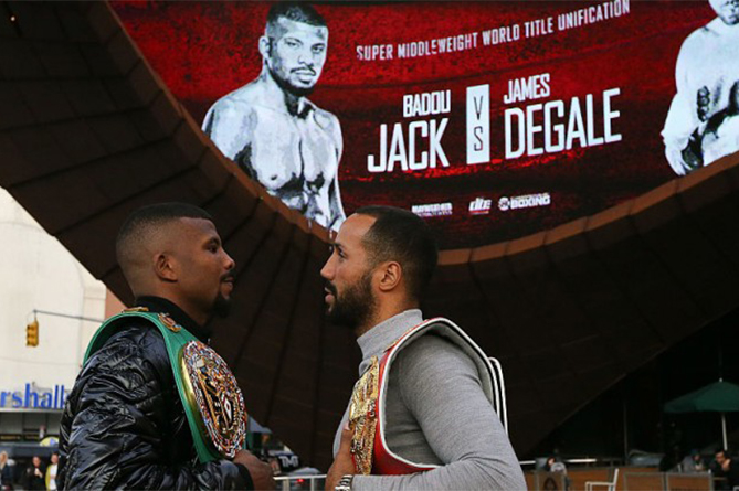 Шведский боксер отправил судью в нокдаун во время титульного боя (ВИДЕО)