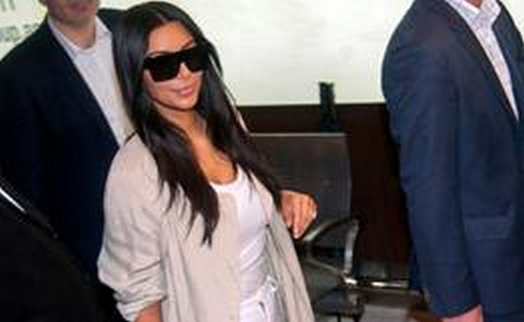 Ким Кардашян прибыла в Ереван