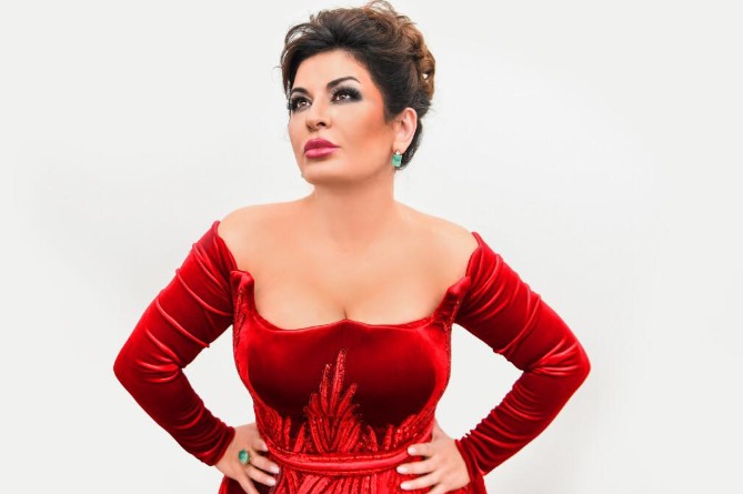 «Я тоже чуть-чуть похожа на армянку» - оперная дива Вероника Джиоева рассказала об особом отношении к Армении (ВИДЕО)